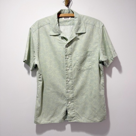 Taylor Stitch The Short Sleeve Hawthorne Shirt Size 38 Small Sea Foam Floral